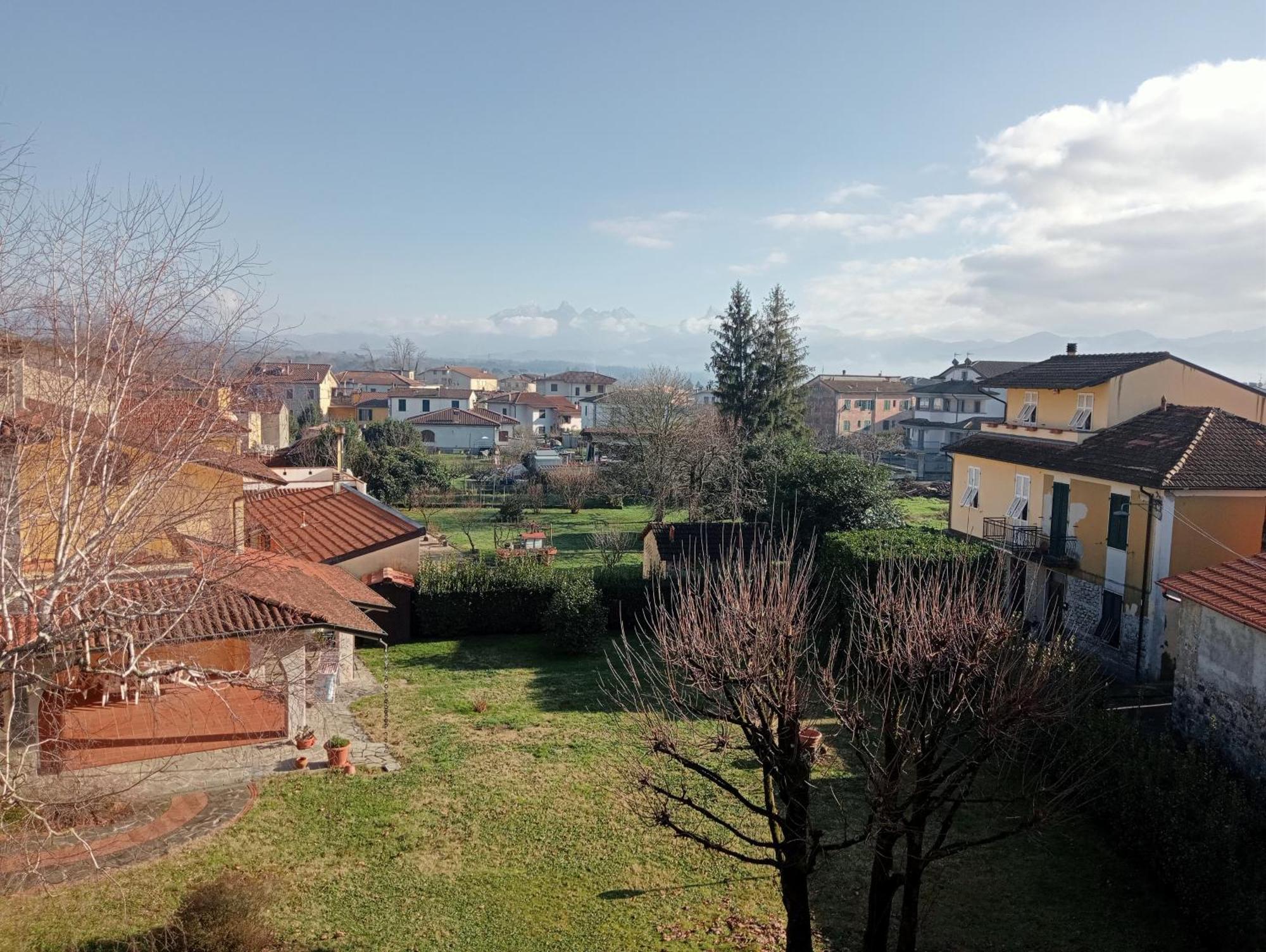 San Quirico Locanda Ristorante Pizzeria Hotel Barbarasco Exterior foto